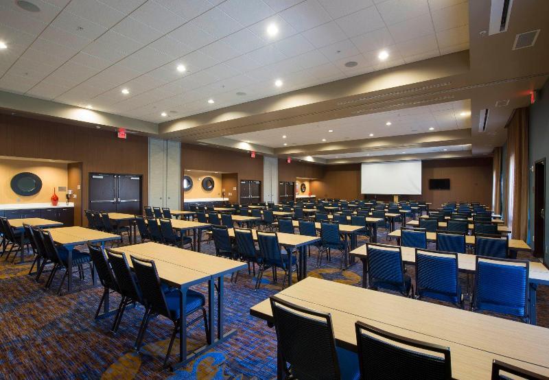 Courtyard By Marriott Columbus Hotel Kültér fotó